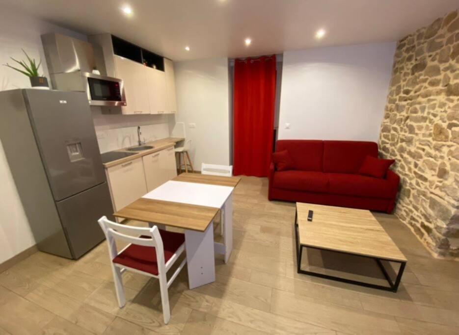 Appartement Avec Terrasse แก็งแปร์ ภายนอก รูปภาพ